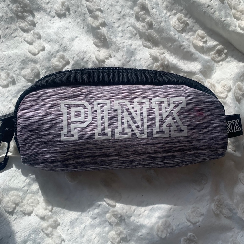PINK pouch